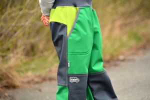 Softshellové kalhoty dětské kombinace zelená/šedá/limetka