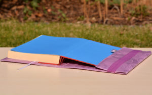 Obal na diář, knihu fialový se vzorem